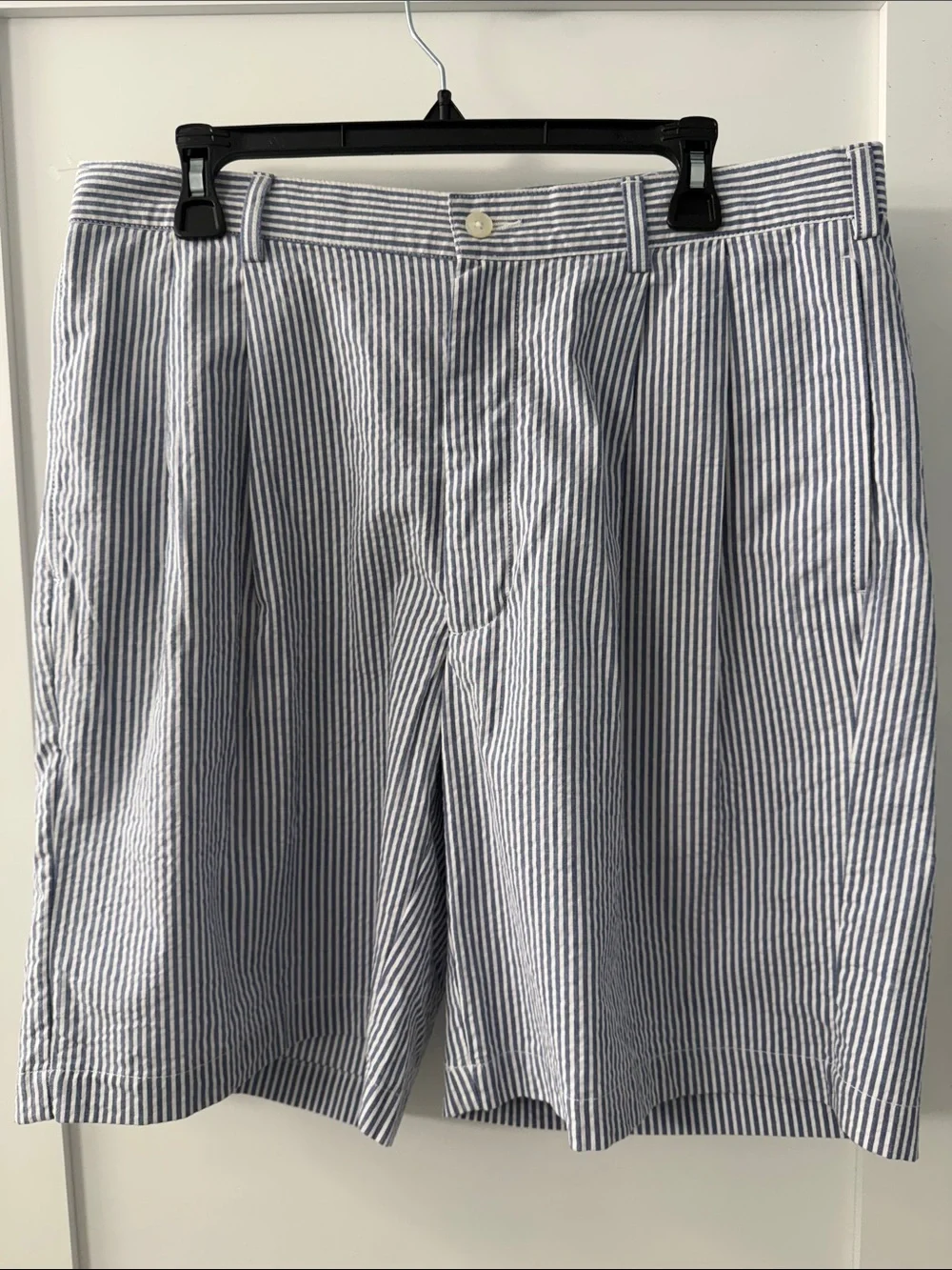 Jos. A Bank "Stay Cool" Seersucker Stripe Men’s Shorts - Blue/White - Picture 10 of 10